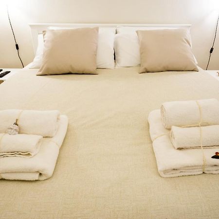 Residenza Sforza Apartment 1 Napoli Eksteriør billede