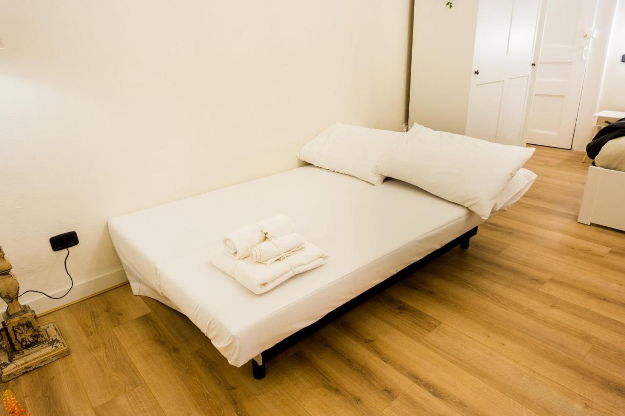 Residenza Sforza Apartment 1 Napoli Eksteriør billede